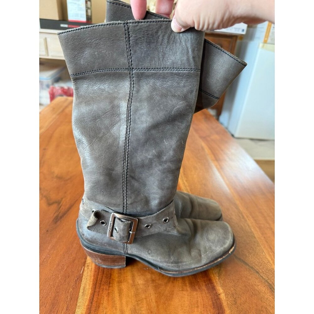 Wolky‎ Gray distressed Biker Boots with Buckle.